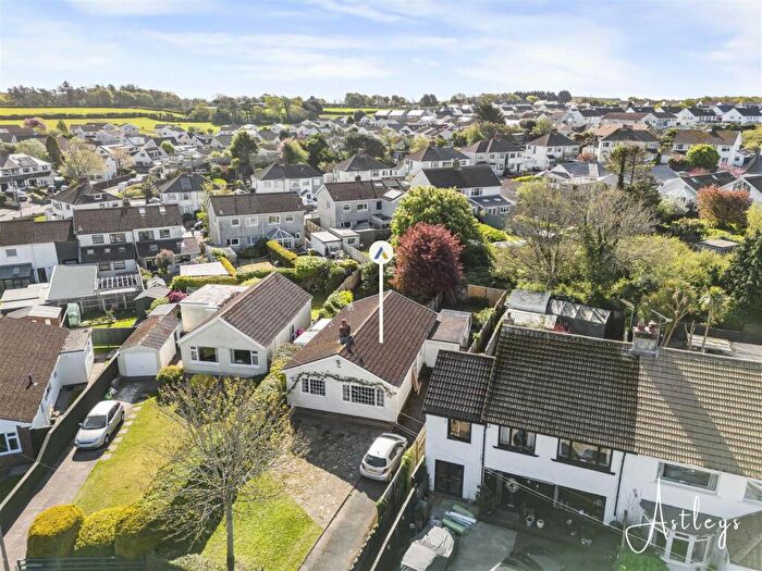 3 Bedroom Detached Bungalow For Sale In Linkside Drive, Southgate, Swansea, SA3