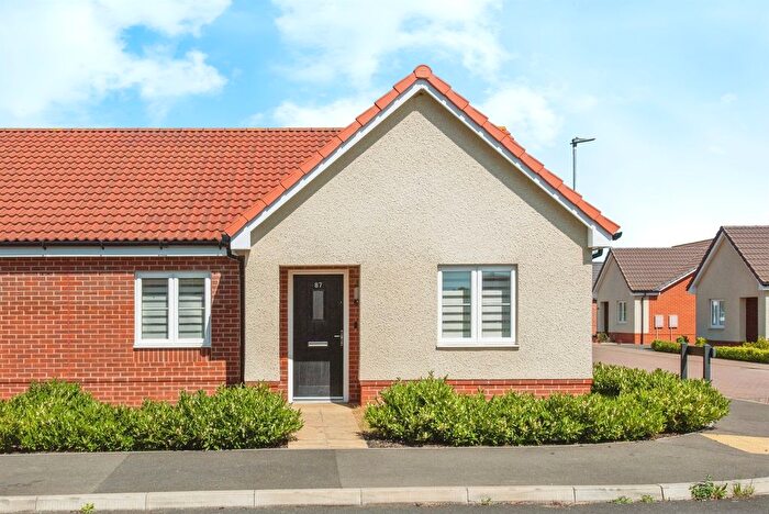 2 Bedroom Semi-Detached Bungalow For Sale In Oxlip Way, Stowupland, Stowmarket, IP14