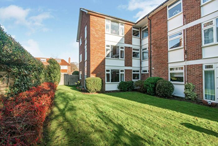2 Bedroom Flat To Rent In Normans, Norman Road, Winchester, SO23