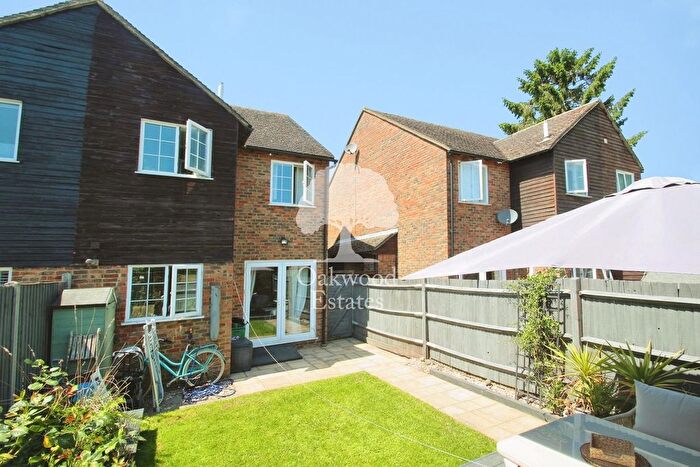 1 Bedroom Terraced House To Rent In Leas Drive, Iver, SL0