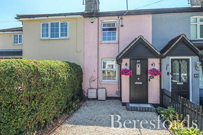 1 Bedroom Terraced House For Sale In Roxwell Road, Chelmsford, CM1