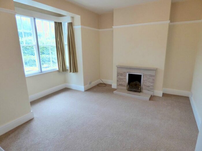 3 Bedroom Property To Rent In Elim Road, Carmarthen, Carmarthenshire, SA31