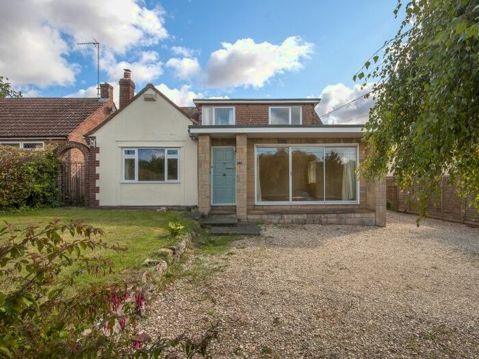 3 Bedroom Detached House To Rent In Southend, Garsington, Oxford OX44
