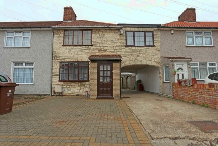 3 Bedroom Terraced House To Rent In Thompson Road, Dagenham, London, RM9