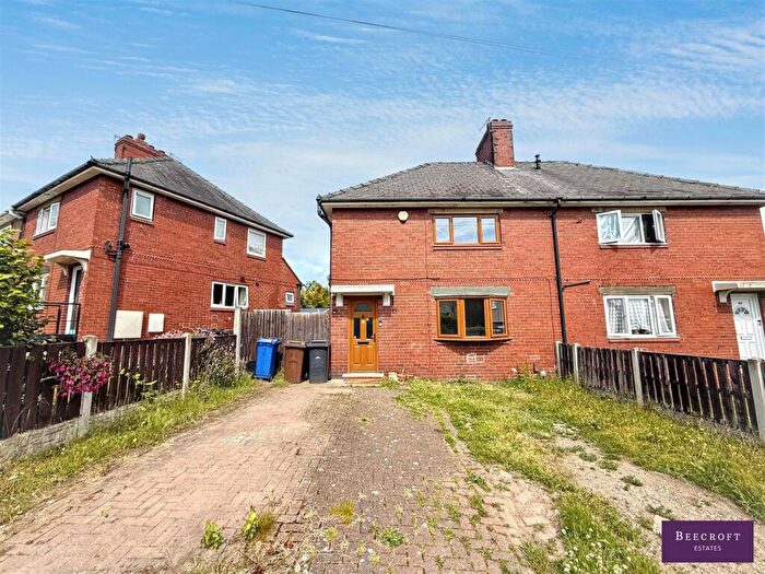 3 Bedroom Semi-Detached House For Sale In Goodyear Crescent, Wombwell, Barnsley, S73