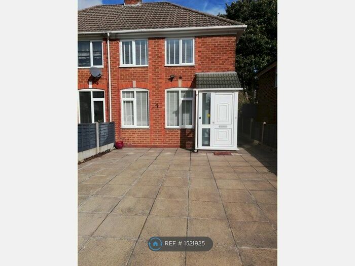 2 Bedroom Semi-Detached House To Rent In Orpington Road, Birmingham, B44