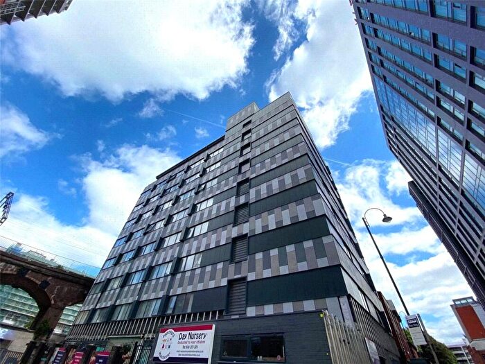 Apartment To Rent In Bracken House, Manchester City Centre, Manchester, M1