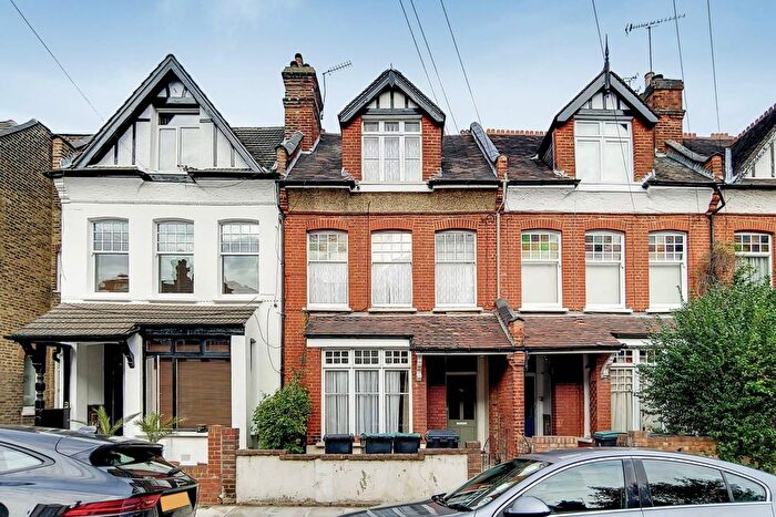 1 Bedroom Flat To Rent In Nelson Road, Crouch End, London, N8