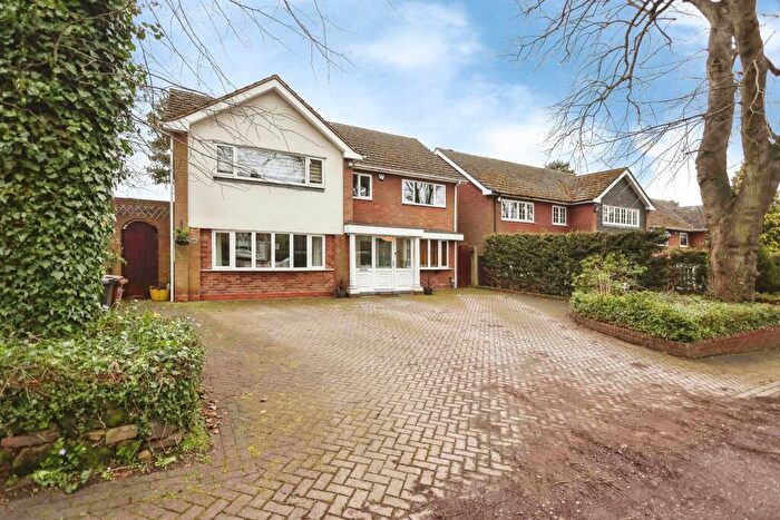 4 Bedroom Detached House For Sale In Rectory Lane, Birmingham, B36