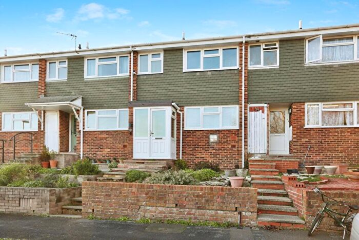 3 Bedroom Terraced House For Sale In Milford Gardens, Chandler's Ford, Eastleigh, Hampshire, SO53