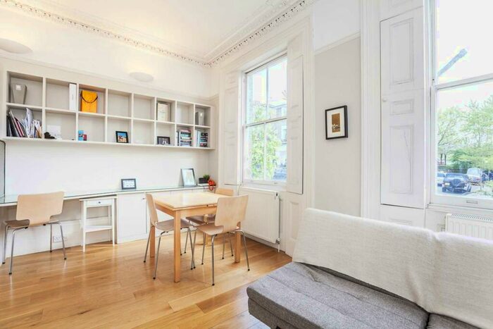 1 Bedroom Flat To Rent In Richmond Avenue, Barnsbury, N1