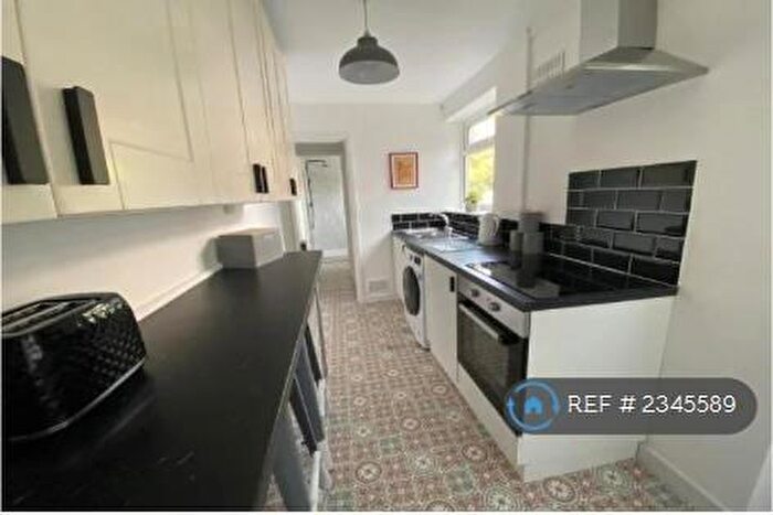 4 Bedroom Terraced House To Rent In Queens Road, Beeston, Nottingham, NG9
