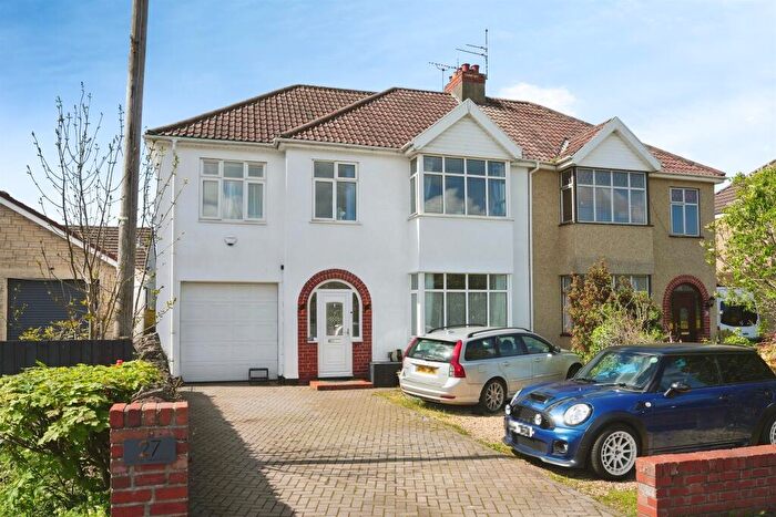 4 Bedroom Semi Detached House For Sale In Bromley Heath Road, Bristol, BS16