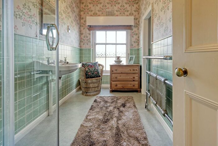 5 Bedroom Detached House For Sale In Maypole Road, Maldon, CM9