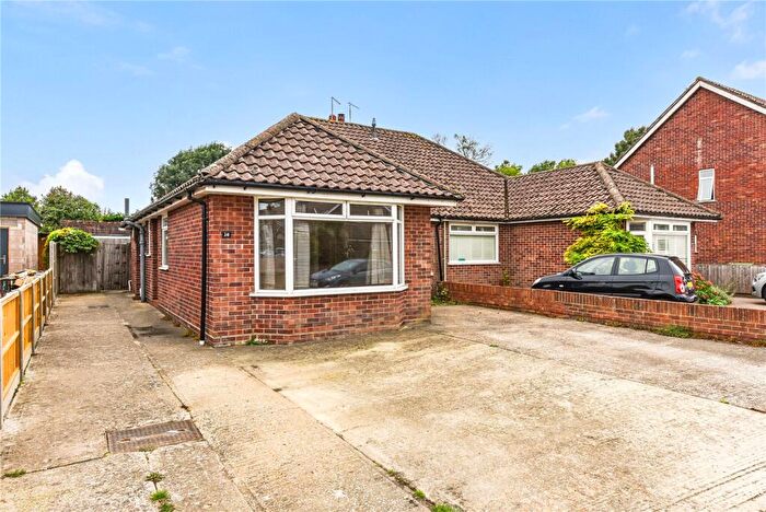 3 Bedroom Bungalow For Sale In Langdale Avenue, Chichester, West Sussex, PO19