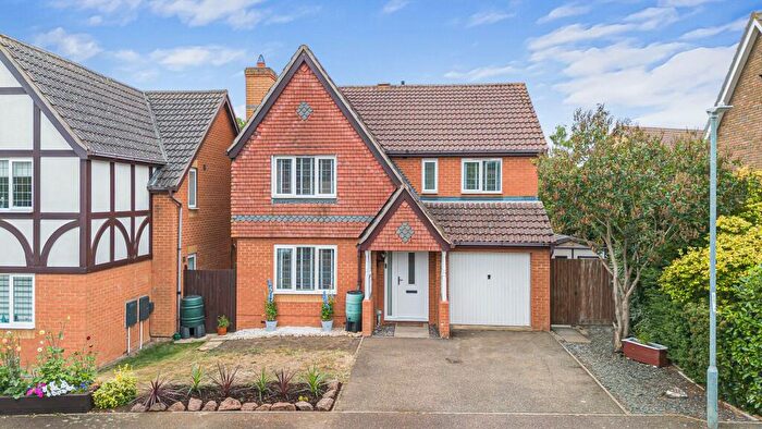 4 Bedroom Detached House For Sale In Falcon Drive, Hartford, Huntingdon., PE29