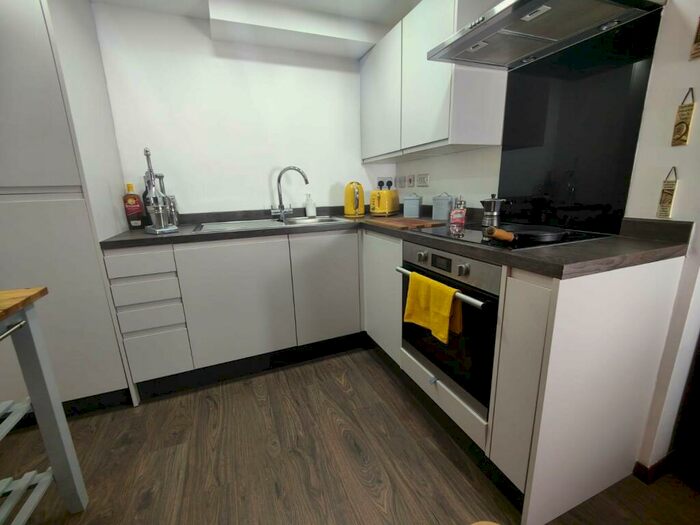 1 Bedroom Apartment To Rent In Solihull Heights, New Coventry Road, B26