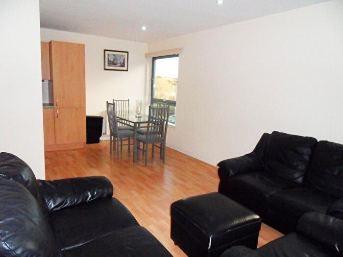 2 Bedroom Flat To Rent In Merkland Lane, Aberdeen, AB24