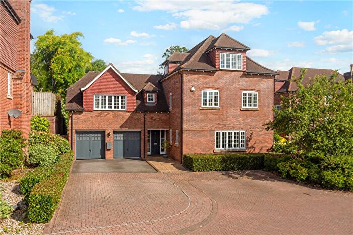 5 Bedroom Detached House For Sale In Canal Way, Over, Gloucester, Gloucestershire, GL2