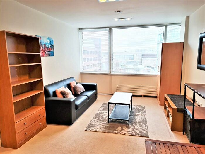 1 Bedroom Apartment To Rent In One Park West, Liverpool, L1