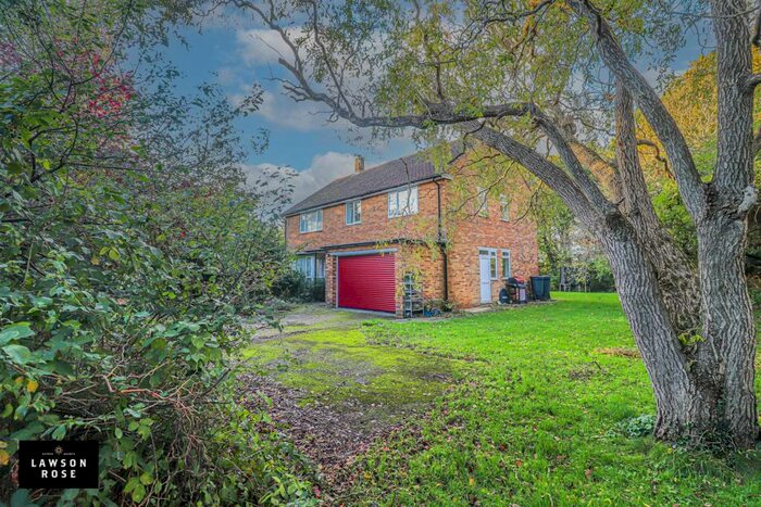 5 Bedroom Detached House To Rent In Padnell Road, Waterlooville, PO8