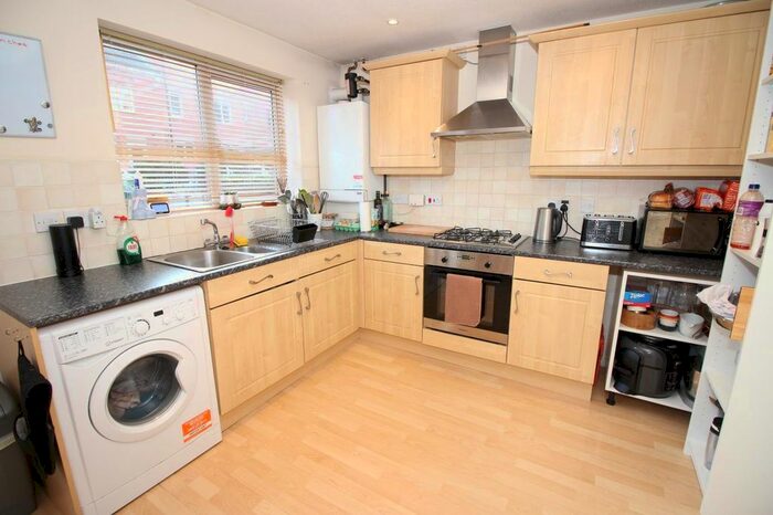 4 Bedroom Town House To Rent In Redgrave Close, St James Village, Gateshead, NE8