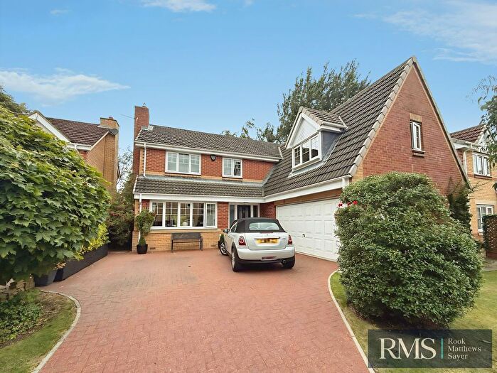 4 Bedroom Detached House For Sale In Cottage Farm, Newcastle Upon Tyne, NE7