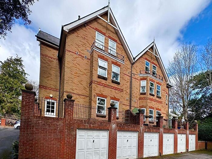 2 Bedroom Apartment To Rent In Tower Court, Dean Park Road, Bournemouth, BH1