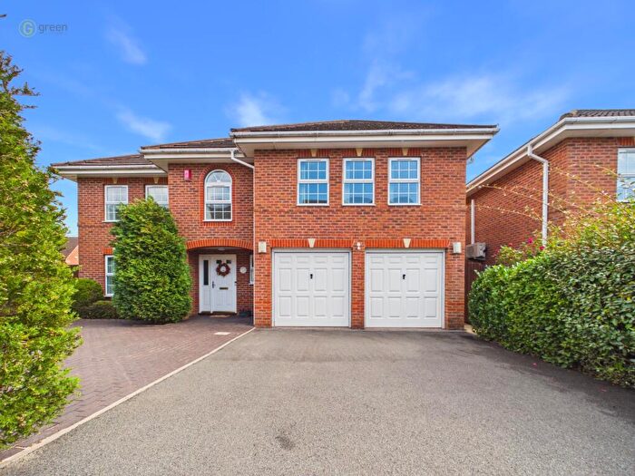 6 Bedroom Detached House For Sale In Warren House Walk, Walmley, Sutton Coldfield, B76