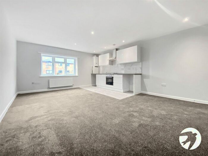 1 Bedroom Flat To Rent In Bellegrove Road, Welling DA16