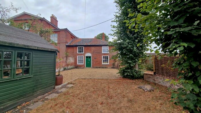 3 Bedroom Semi-Detached House To Rent In Holton Road, Halesworth, IP19