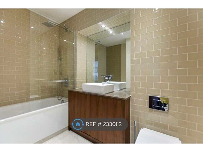 2 Bedroom Flat To Rent In Duckman Tower, London, E14