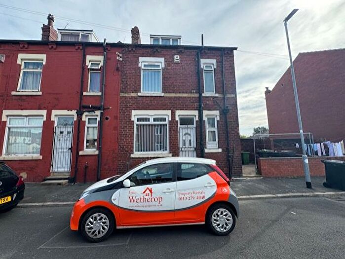 2 Bedroom Terraced House To Rent In Skelton Mount, Leeds, LS9