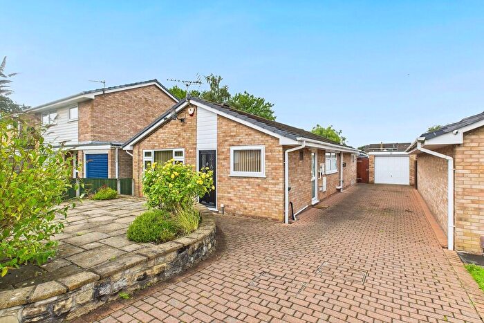 2 Bedroom Detached Bungalow For Sale In Cedar Way, Penwortham, PR1