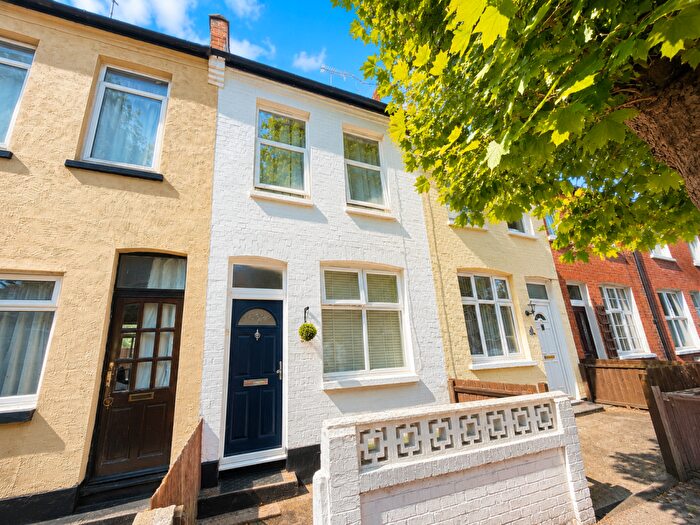 2 Bedroom Terraced House For Sale In Avebury Road, Westcliff-on-Sea, SS0