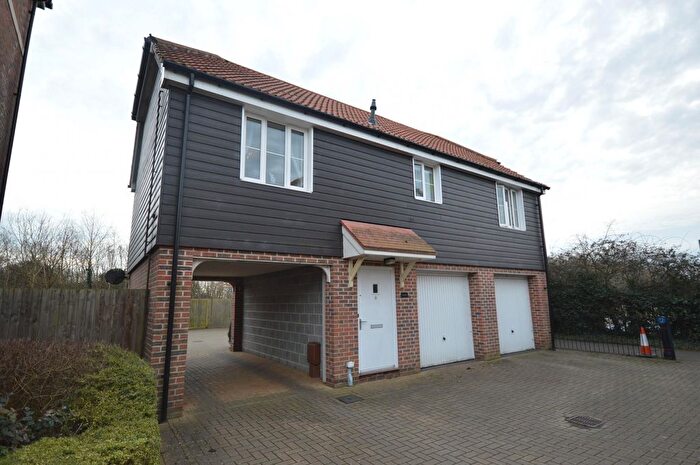 2 Bedroom Flat To Rent In Whyke Marsh, Chichester, West Sussex, PO19