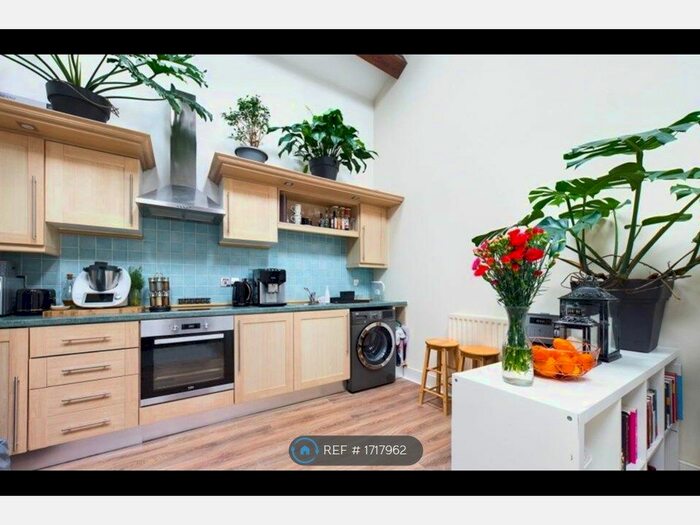 1 Bedroom Flat To Rent In Victoria Street, Liverpool, L2