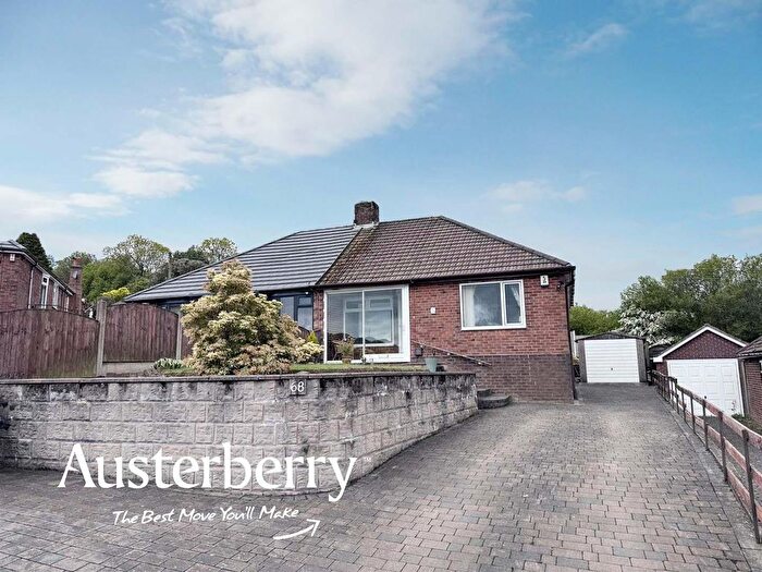 2 Bedroom Semi-Detached Bungalow For Sale In Coupe Drive, Stoke-On-Trent, ST3