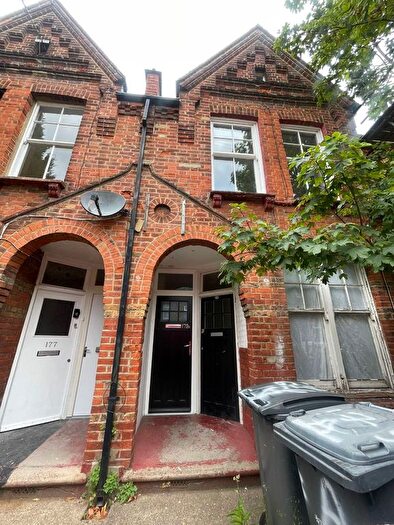 1 Bedroom Maisonette To Rent In Moselle Avenue, London, N22
