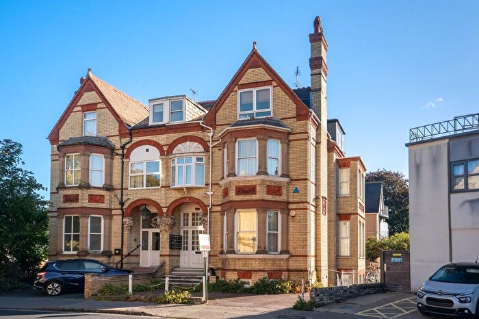1 Bedroom Studio For Sale In Tenison Road, Cambridge, CB1