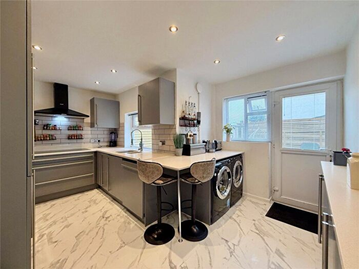 3 Bedroom Semi Detached House For Sale In Bedford Road, Southport, PR8