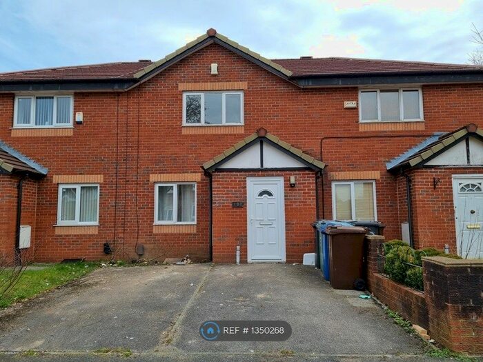 2 Bedroom Terraced House To Rent In Rutland Drive, Bury, BL9