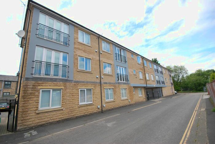 2 Bedroom Flat To Rent In Garden Court, Garden Street, Ramsbottom, Bury, BL0
