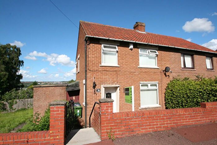 3 Bedroom Semi-Detached House To Rent In Hazel Road, Blaydon-On-Tyne, NE21