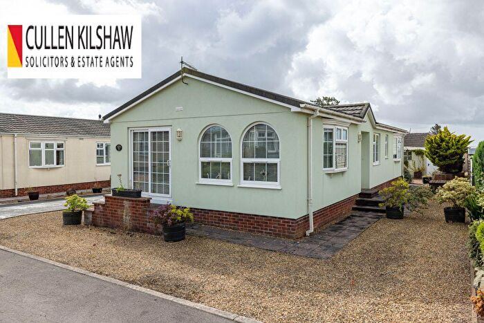 3 Bedroom Park Home For Sale In Greenfield Park, Kirkpatrick Fleming, Lockerbie, DG11