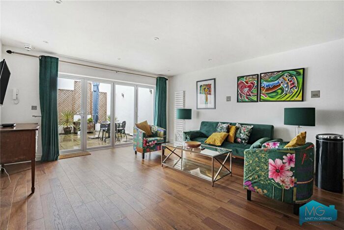 1 Bedroom Flat For Sale In Kentish Town Road, Kentish Town, London, NW1