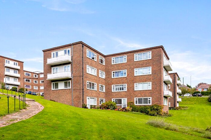 3 Bedroom Flat For Sale In Dyke Road Avenue, Hove, BN3