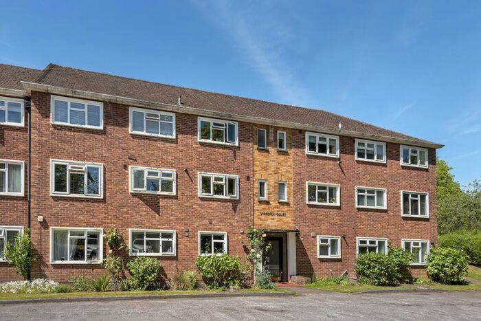 2 Bedroom Apartment To Rent In Virginia Water, Surrey, GU25