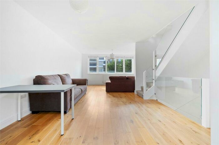 3 Bedroom Terraced House To Rent In Haberdasher Street, N1