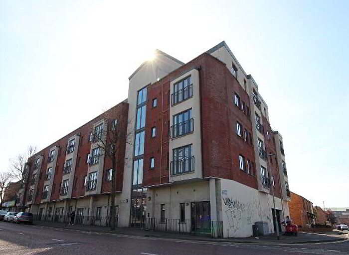 2 Bedroom 3rd Floor Apartments For Sale In , Brown Square, Belfast, BT13